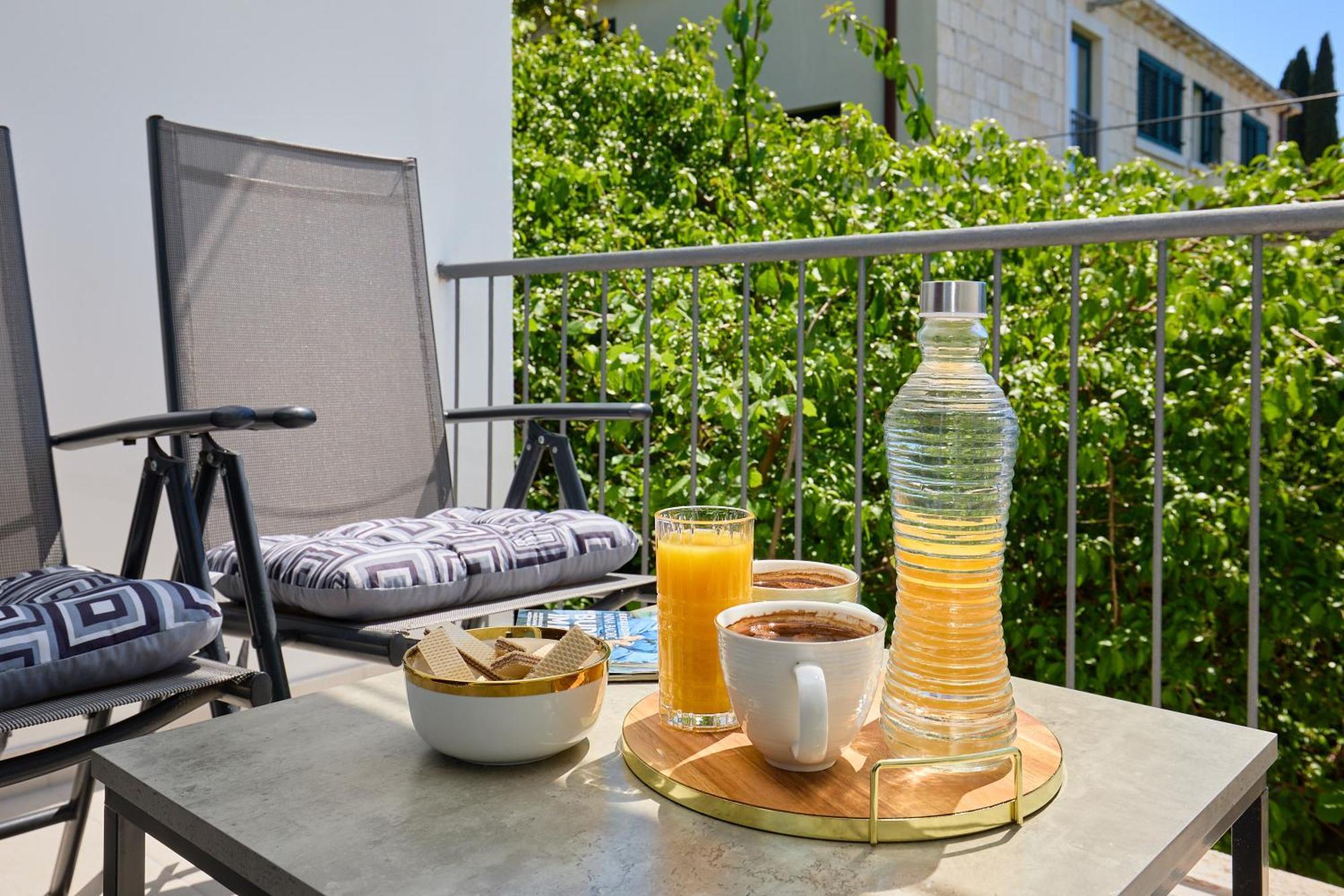 Golden Rose - Walking Distance 1 Km From Old Town Apartment ดูบรอฟนิก ภายนอก รูปภาพ