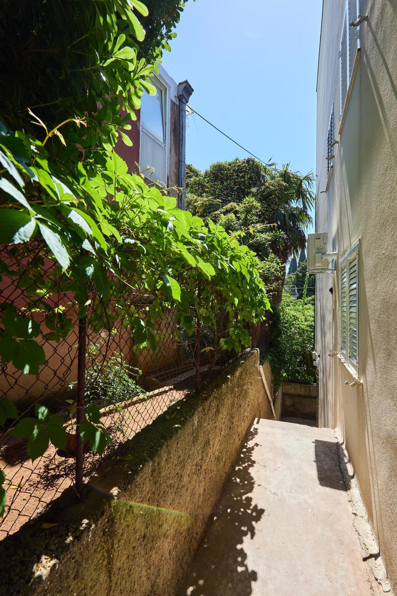 Golden Rose - Walking Distance 1 Km From Old Town Apartment ดูบรอฟนิก ภายนอก รูปภาพ